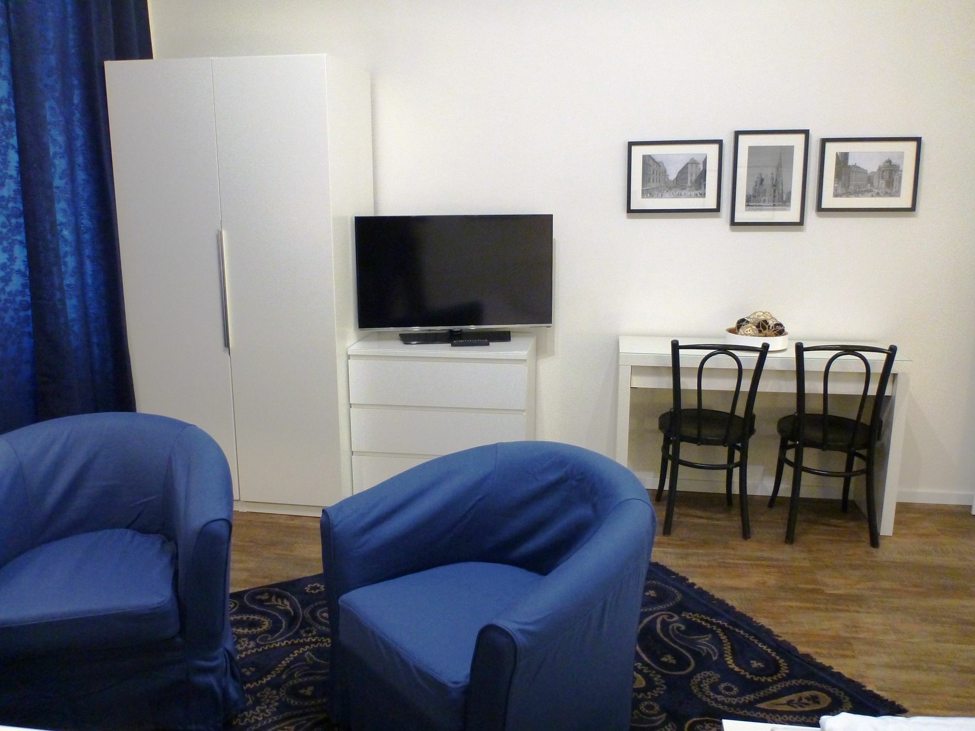 Flatprovider Comfort Eduard Apartment - Contactless Check In Wina Bagian luar foto